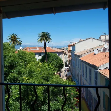 Bed and breakfast Rue Sade Antibes