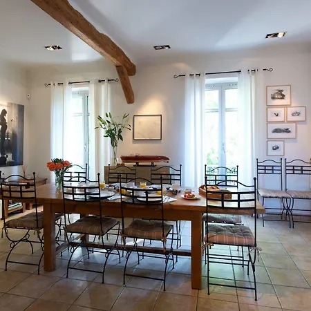 Bed and breakfast Rue Sade Antibes