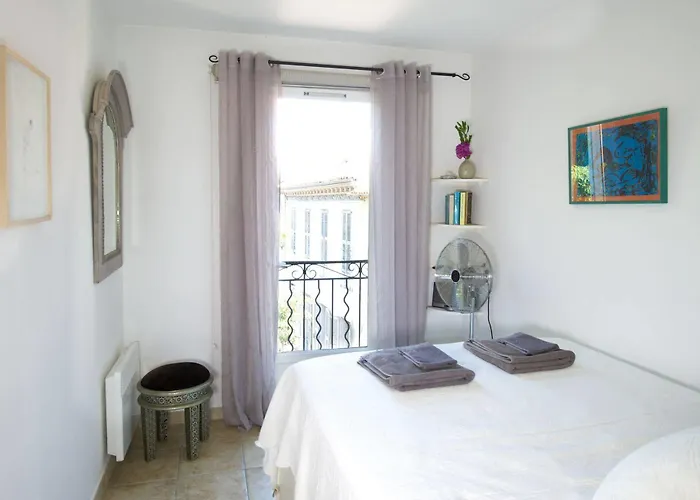 Bed and breakfast Rue Sade Antibes